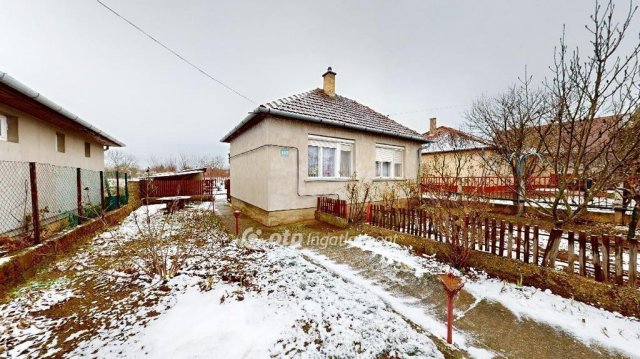 Eladó családi ház, Nyírtelken 27.7 M Ft, 3 szobás
