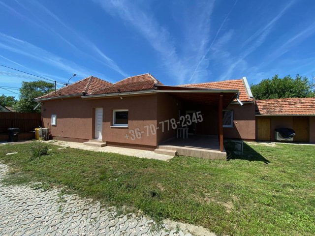 Eladó családi ház, Békéscsabán 55 M Ft, 3 szobás