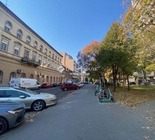 Eladó téglalakás, Budapesten, VIII. kerületben 64.9 M Ft
