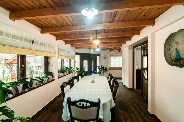 Eladó családi ház, Ebesen 220 M Ft, 5 szobás