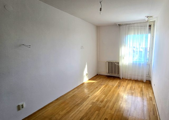 Eladó téglalakás, Kecskeméten 69.9 M Ft, 3 szobás