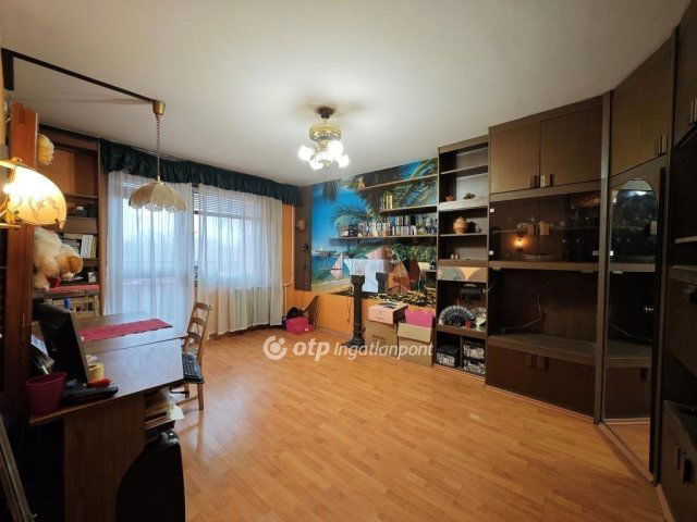 Eladó panellakás, Budapesten, XV. kerületben 61.999 M Ft