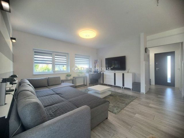 Eladó ikerház, Budapesten, XVIII. kerületben 166.5 M Ft, 4 szobás