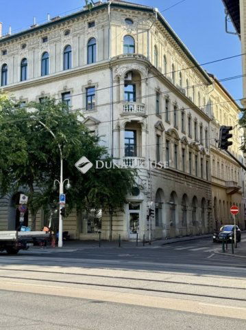 Eladó téglalakás, Budapesten, VIII. kerületben 144 M Ft