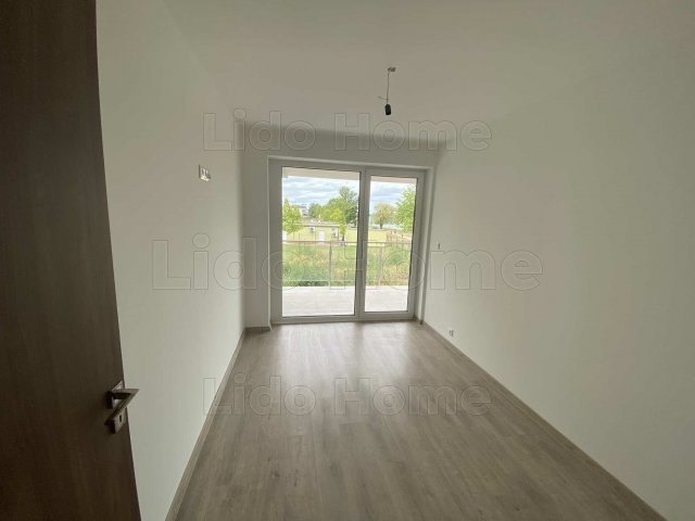 Eladó téglalakás, Siófokon 191.956 M Ft, 4 szobás