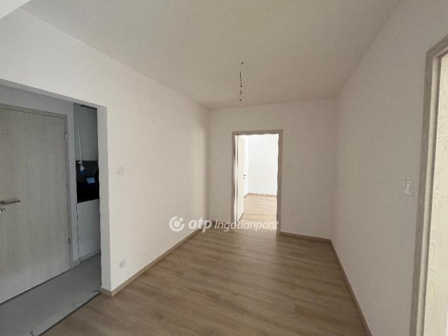 Eladó panellakás, Budapesten, IV. kerületben 79.45 M Ft