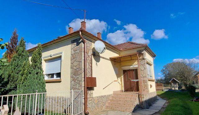 Eladó családi ház, Balatonmagyaródon 36 M Ft, 4 szobás