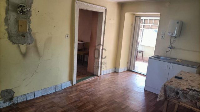 Eladó családi ház, Nagykőrösön 15.9 M Ft, 1 szobás
