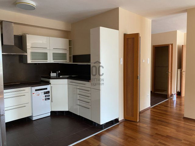 Kiadó téglalakás, albérlet, Budapesten, III. kerületben