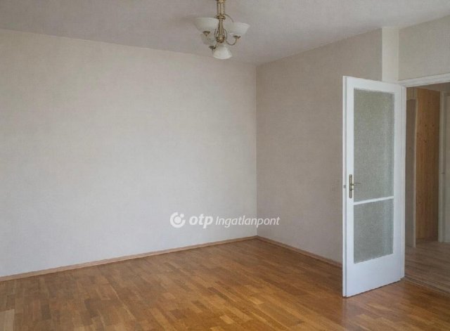 Eladó téglalakás, Budapesten, XVI. kerületben 69.8 M Ft