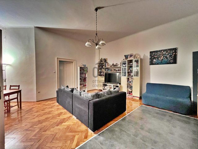 Eladó téglalakás, Budapesten, VI. kerületben 105 M Ft, 3 szobás