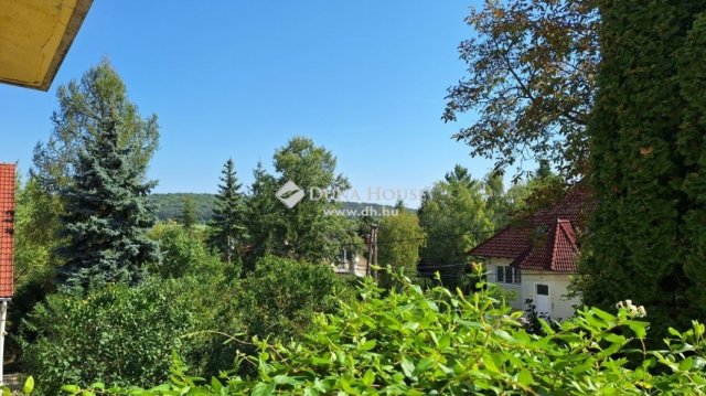 Eladó családi ház, Nagykovácsiban 189 M Ft, 7 szobás