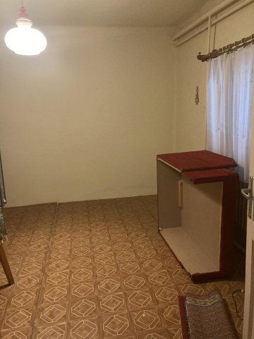 Eladó családi ház, Nyíregyházán 22 M Ft, 2 szobás