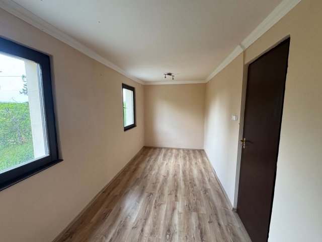 Eladó nyaraló, Hosszúpályin 19.999 M Ft, 2 szobás