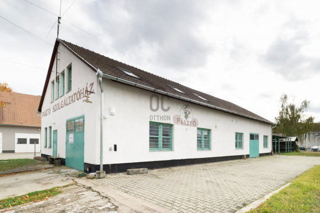 Eladó ipari ingatlan, Komlón 62.5 M Ft / költözzbe.hu
