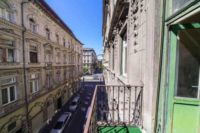 Eladó téglalakás, Budapesten, VII. kerületben 79.5 M Ft