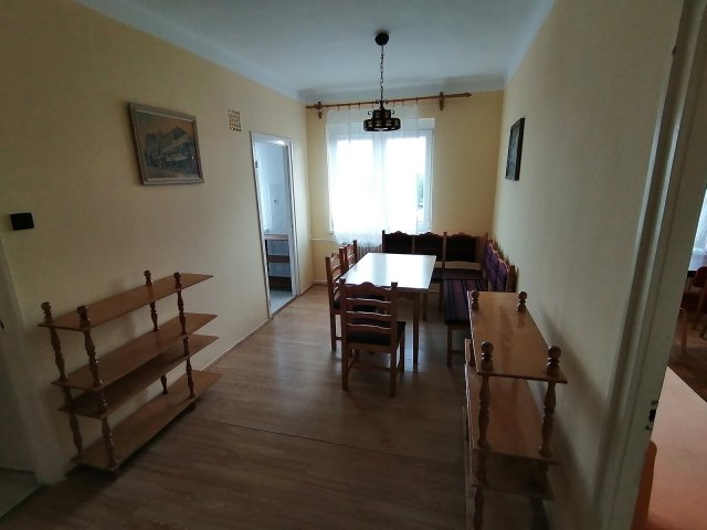 Kiadó téglalakás, albérlet, Nyíregyházán 130 E Ft / hó