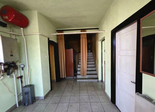 Eladó családi ház, Sajószentpéteren 31 M Ft, 3 szobás