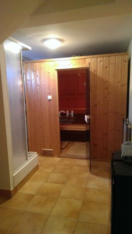 Eladó családi ház, Székesfehérvárott 159 M Ft, 6 szobás