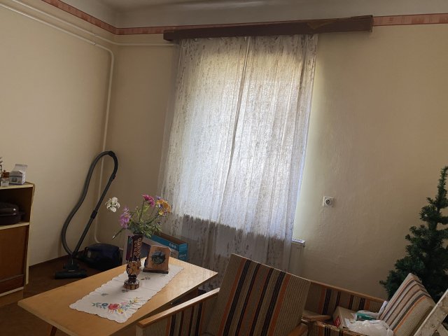 Eladó családi ház, Ásotthalmán 35 M Ft, 3 szobás