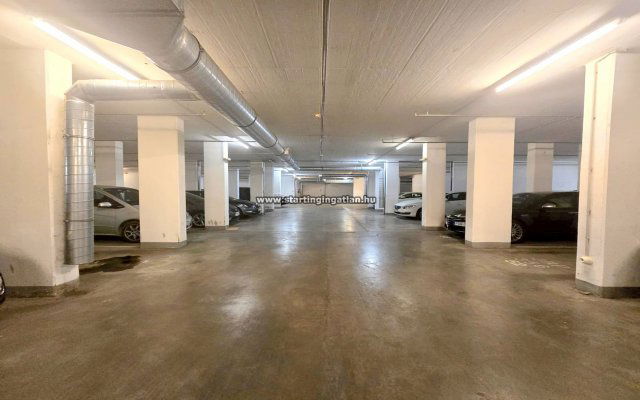 Eladó garázs, Budapesten, IX. kerületben 11.5 M Ft