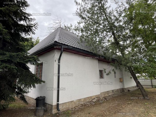 Eladó családi ház, Budapesten, III. kerületben 129.9 M Ft