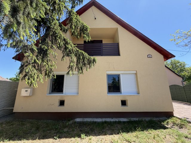 Eladó családi ház, Berhidán 79.9 M Ft, 3 szobás
