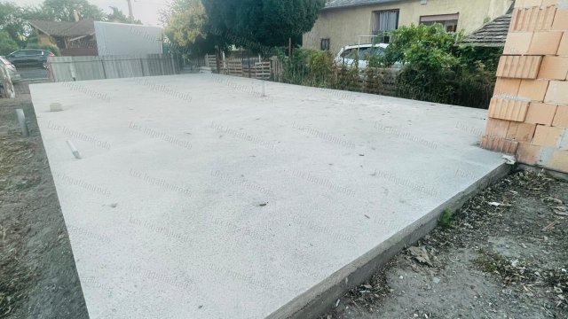 Eladó telek, Komáromban 23 M Ft / költözzbe.hu