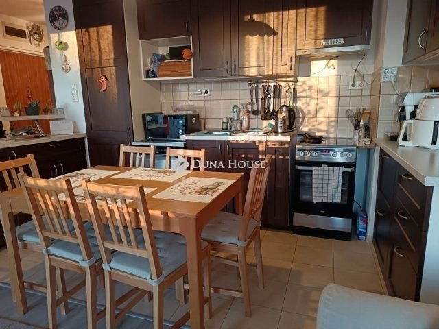 Eladó téglalakás, Budapesten, X. kerületben 89.9 M Ft, 3 szobás