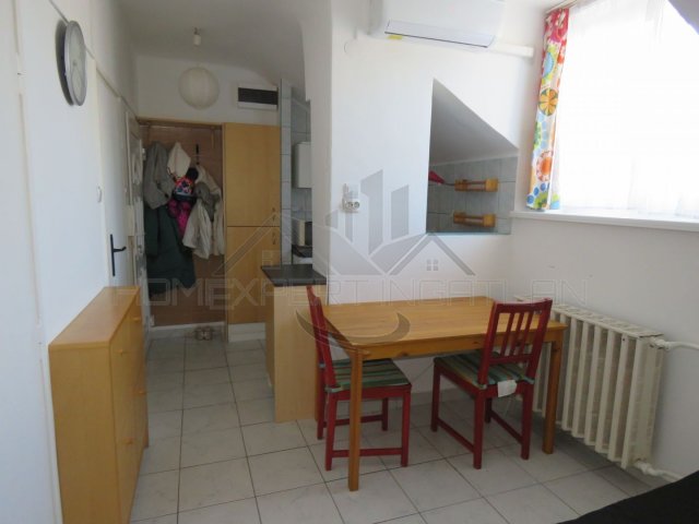 Eladó téglalakás, Budapesten, XIV. kerületben 42.5 M Ft