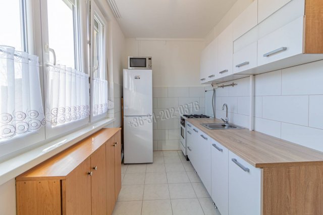 Eladó panellakás, Kiskunfélegyházán 35.5 M Ft, 2 szobás