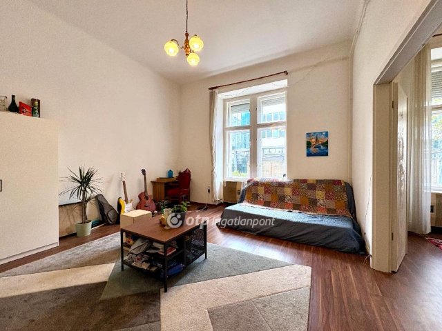 Eladó téglalakás, Budapesten, IX. kerületben 74.9 M Ft, 2 szobás