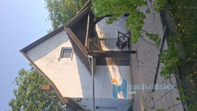 Eladó családi ház, Szegeden 55 M Ft, 3 szobás