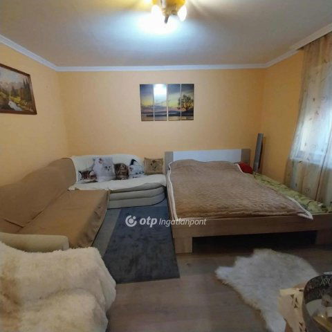 Eladó családi ház, Nyírtelken 21.9 M Ft, 2 szobás