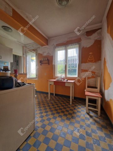 Eladó családi ház, Rédén 16.5 M Ft, 3 szobás