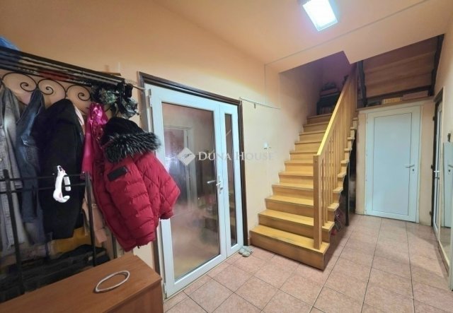 Eladó családi ház, Gyömrőn 92 M Ft, 4 szobás