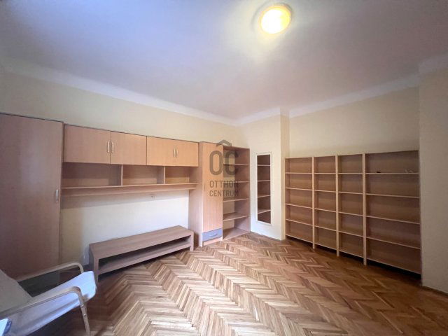 Eladó téglalakás, Budapesten, X. kerületben, Üllői úton