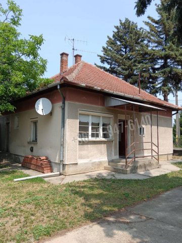 Eladó családi ház, Dévaványán 13 M Ft, 2 szobás