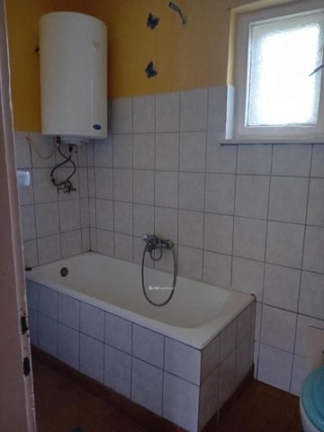 Eladó családi ház, Hajdúszoboszlón 34.5 M Ft, 2 szobás