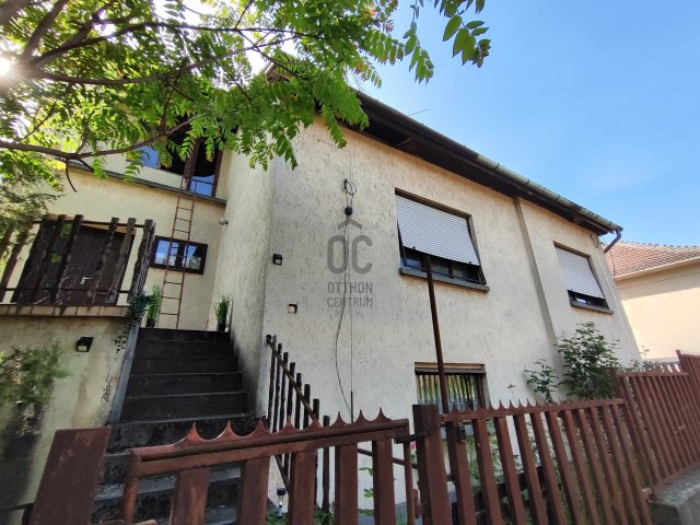 Eladó családi ház, Abasáron 29.5 M Ft, 4 szobás