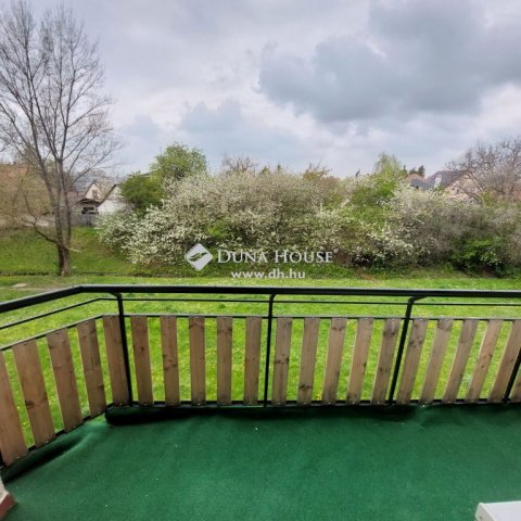 Eladó téglalakás, Tatabányán 26.9 M Ft, 2 szobás
