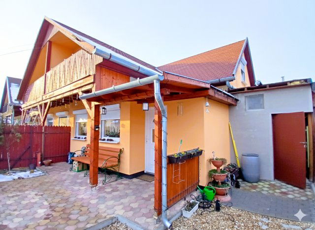 Eladó sorház, Szigethalmon 64.9 M Ft, 2+2 szobás