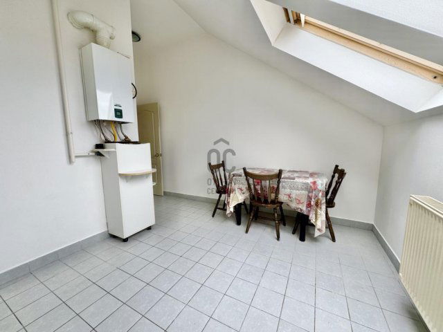 Eladó téglalakás, Vecsésen 76.9 M Ft, 4 szobás