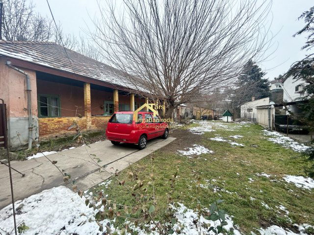 Eladó családi ház, Budapesten, II. kerületben 140 M Ft, 2 szobás