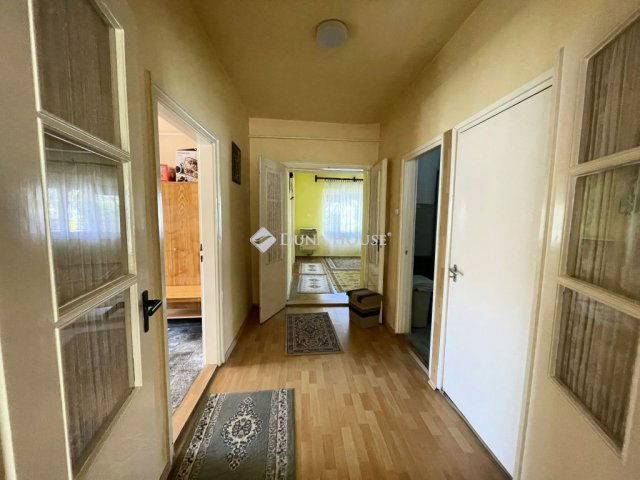 Eladó családi ház, Szegeden, Alkotmány utcában 73.5 M Ft