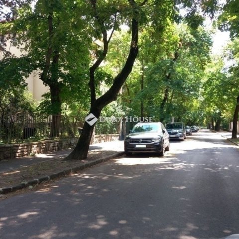 Eladó téglalakás, Budapesten, II. kerületben 144.9 M Ft