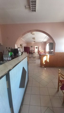 Eladó üzlethelyiség, Szanyon 50 M Ft / költözzbe.hu