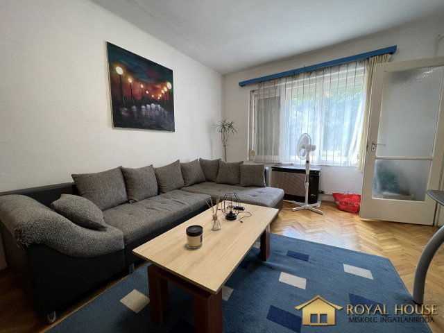 Eladó családi ház, Miskolcon 19.9 M Ft, 1 szobás