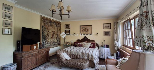 Eladó családi ház, Leányfaluban 275 M Ft, 5 szobás