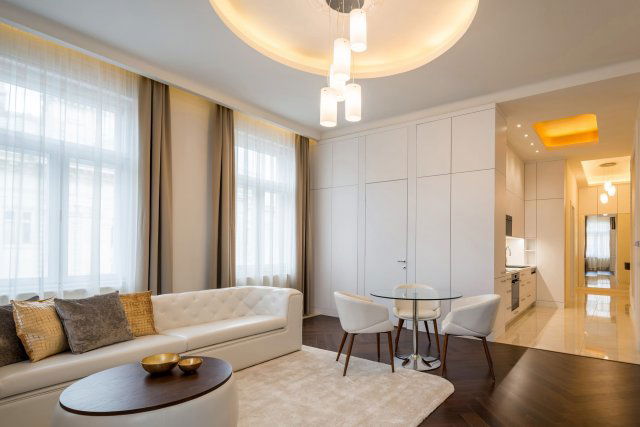 Eladó téglalakás, Budapesten, VI. kerületben 180 M Ft, 5 szobás